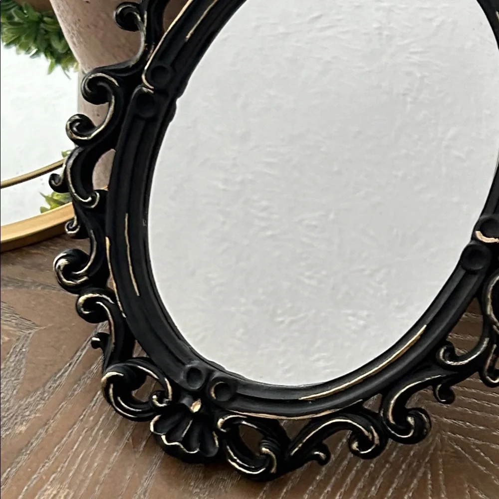NEW! Vintage Inspired Elegant Black & Metallic Gold Oval Ornate Wall Mirror